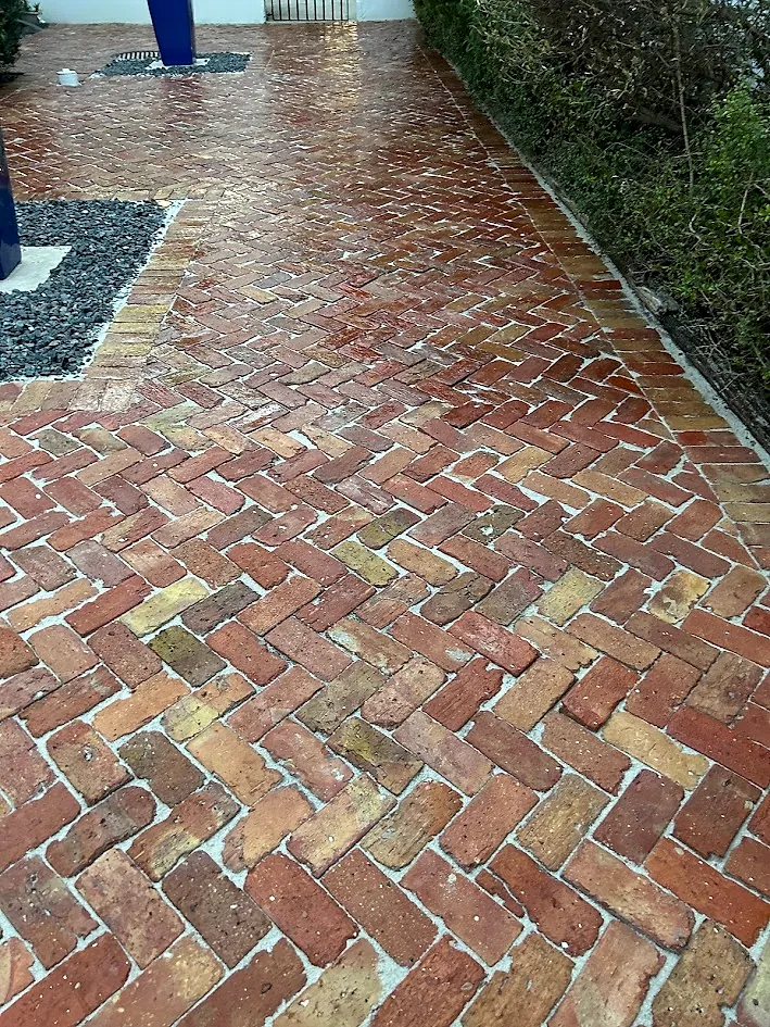 Paver Cleaning & Sealing by Spray & Wash in Fort Lauderdale, FL